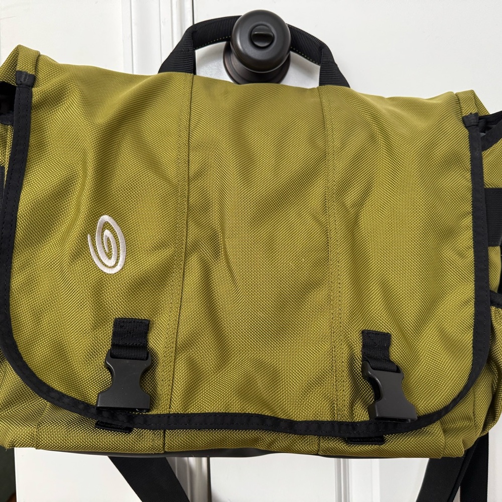 Timbuk2 Olive Green Messenger Bag